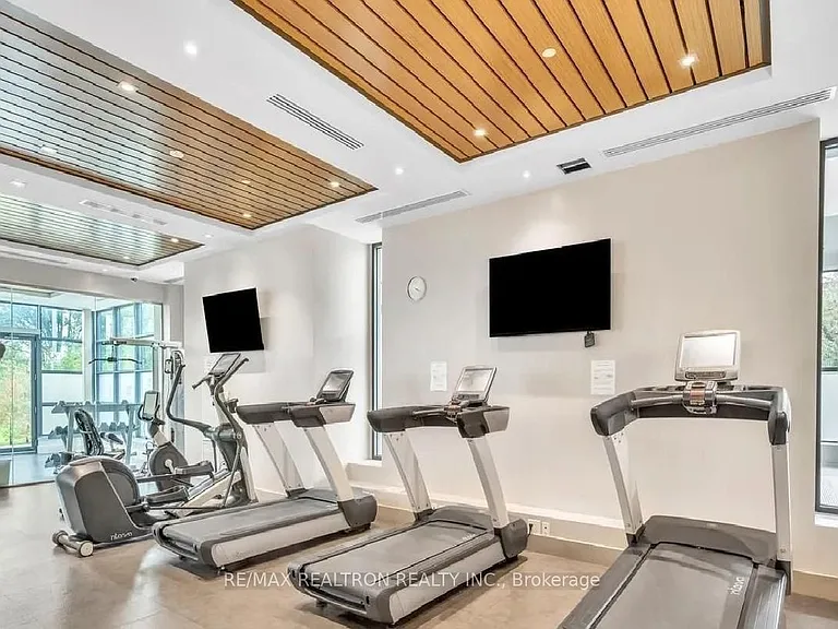 9608 Yonge St #1506 — Photo 18
