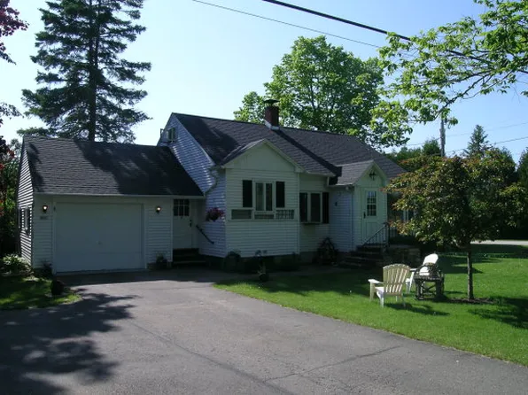9097 Sunset Dr, Baileys Harbor, WI 54202