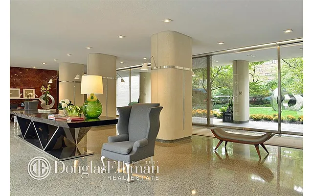 Rented by Douglas Elliman | media 19