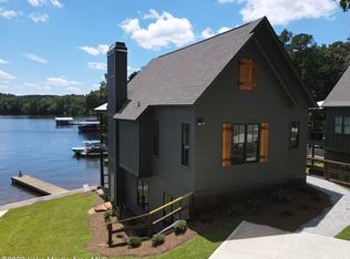 91 Landing Dr, Dadeville, AL 36853