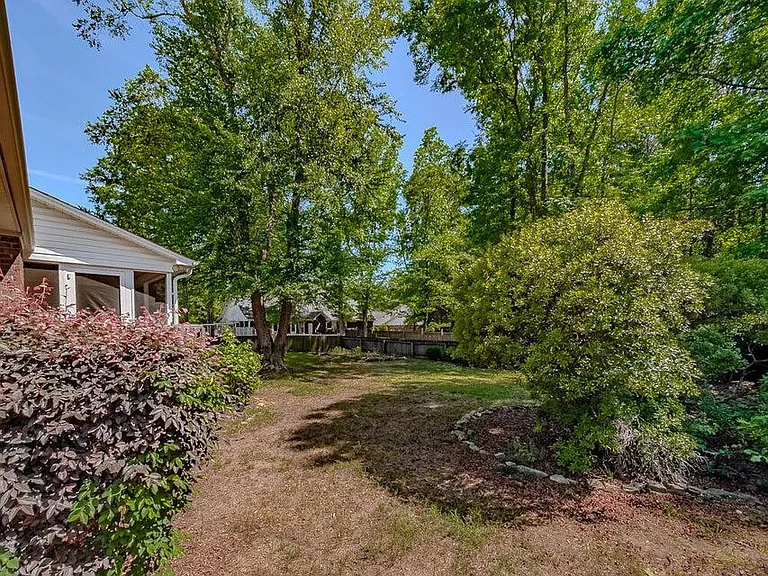 1265 Cutleaf Dr — Photo 33