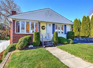 102 Walnut St, Johnston, RI 02919