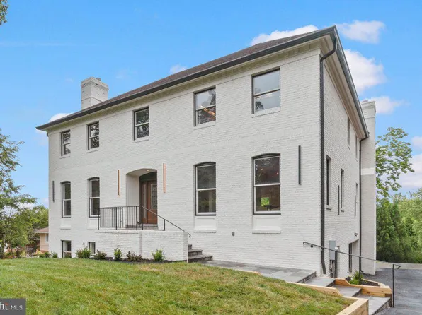 6002 Onondaga Rd, Bethesda, MD 20816