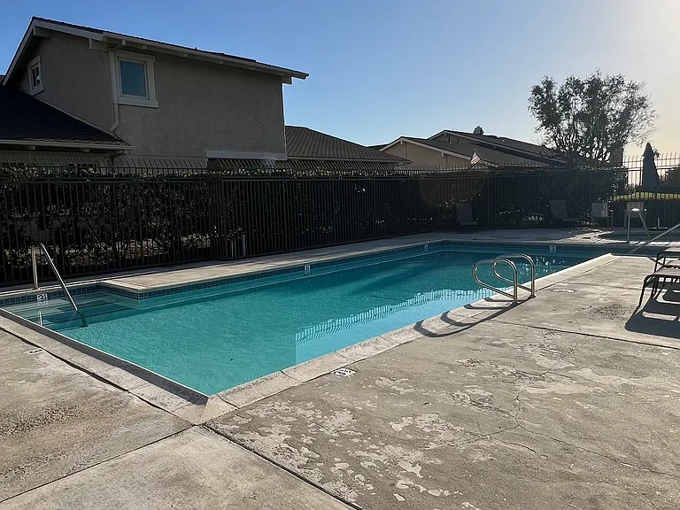 258 Calle Cuervo — Photo 16