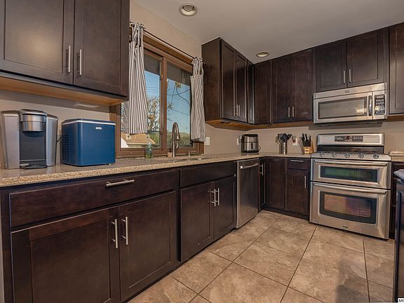 3rd image of 1001 S 15th St