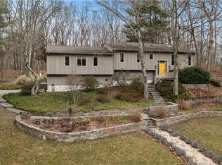 129 Hunters Trl, Madison, CT 06443