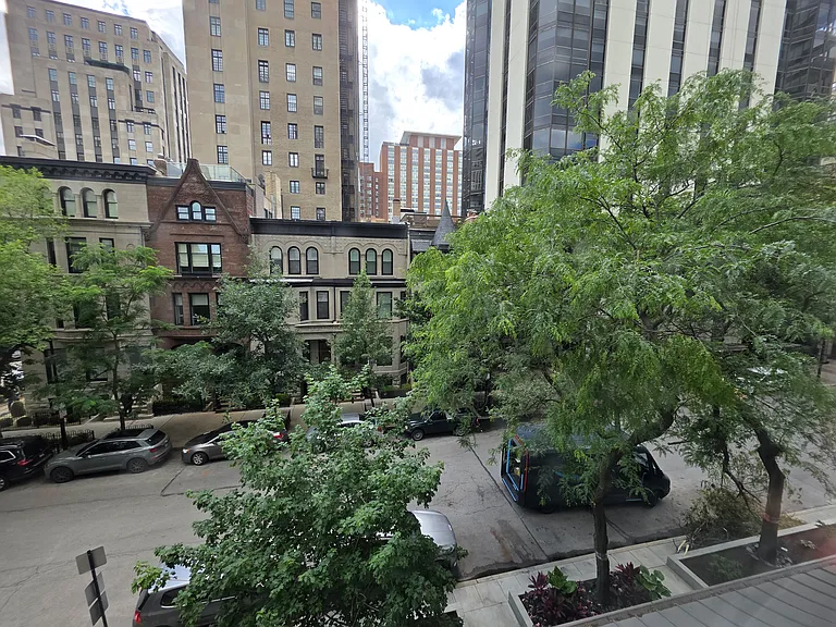 1313 N Ritchie Ct #403 — Photo 7