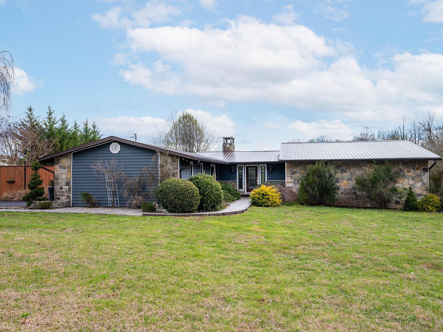 516 Hales Chapel Rd, Gray, TN 37615 Zillow