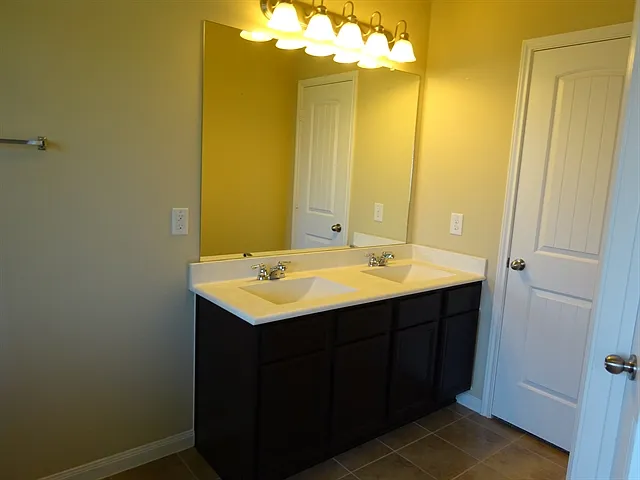 19534 Aventine Plantation Dr — Photo 4