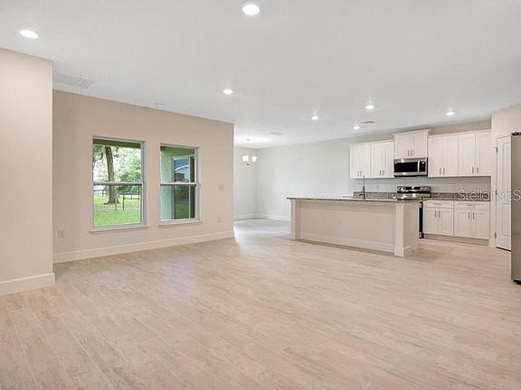 3rd image of 16239 SE 84th Ter