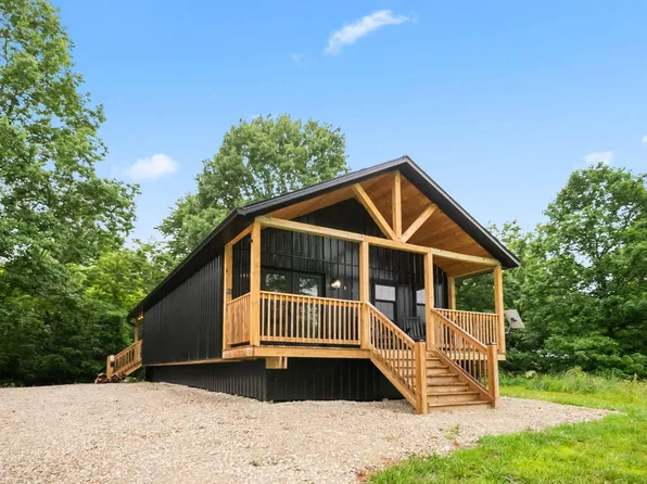 10005 County Road 16 Rd SE, Glouster, OH 45732