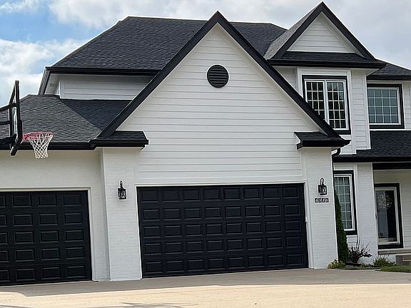 3rd image of 6516 NW 93rd St