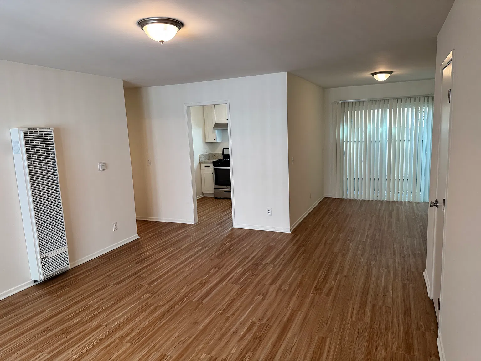 1 bed, 650 sqft, $1,950 — Photo 3