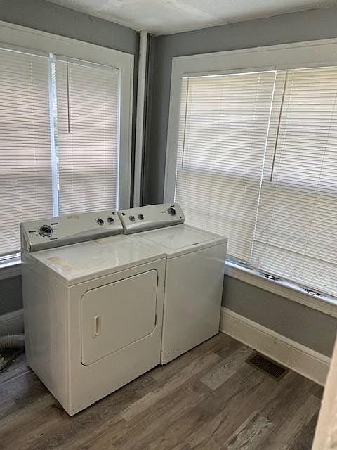 1st image of 2892 College St #2892COLLEG