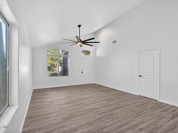 4th image of 46039 W AMSTERDAM Road