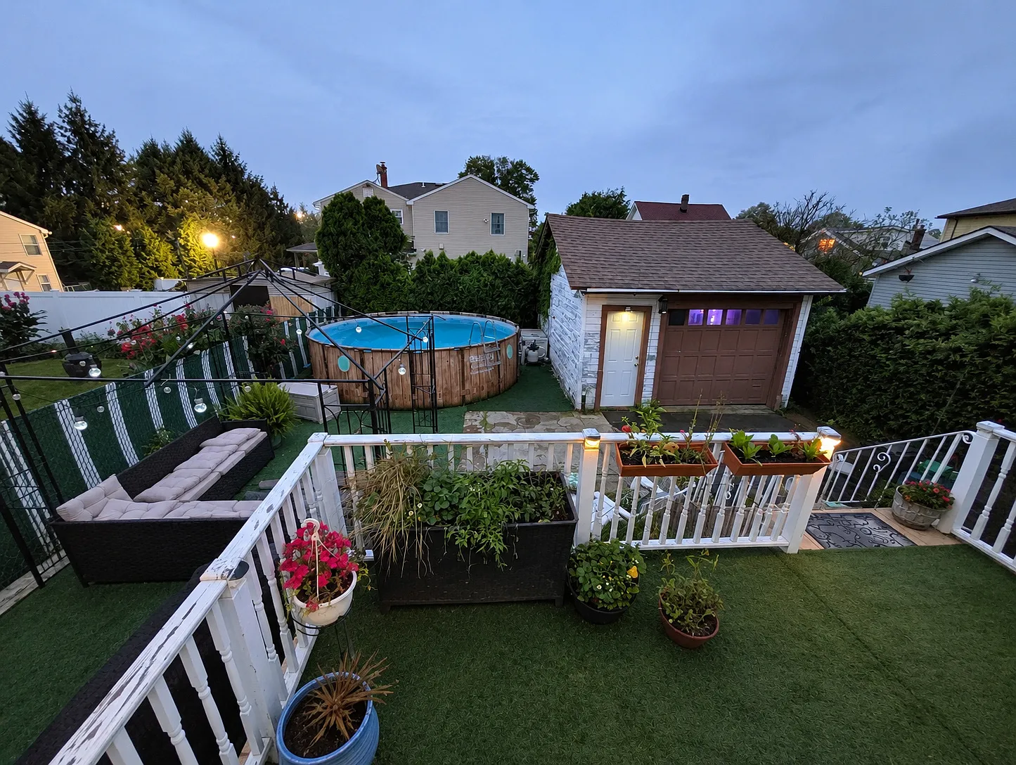 4 bed, 1443 sqft, $3,900 — Photo 2