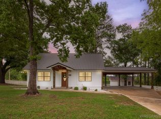 105 Huckleberry St, Andalusia, AL 36420