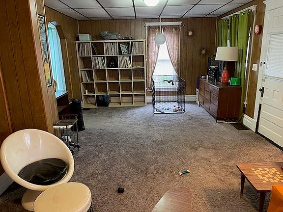 4th image of 340 S Eagle St