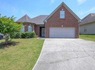 2052 Highview Way, Calera, AL 35040