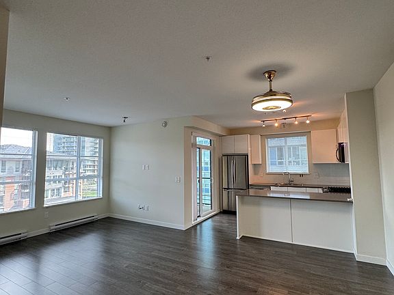 2nd image of 1151 Windsor Mews #40