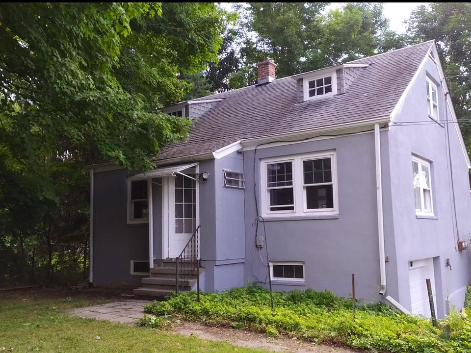 1st image of 156 Falls Ave