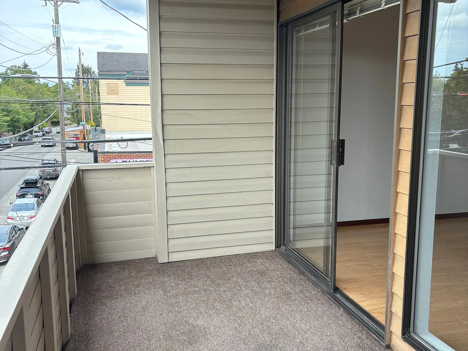 2 bed, 1.5 bath, 900 sqft, $2,600 — Photo 4