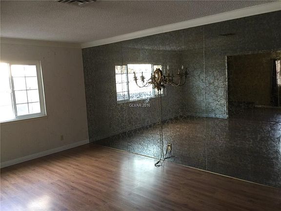 4th image of 3511 Haverford Ave