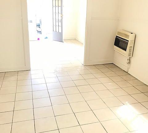 4th image of 2151 Hope St #2151
