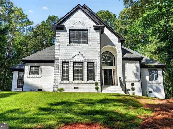 141 Amicalola Way, Jonesboro, GA 30236