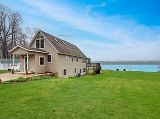 3230 Lakeview Dr, Allegan, MI 49010