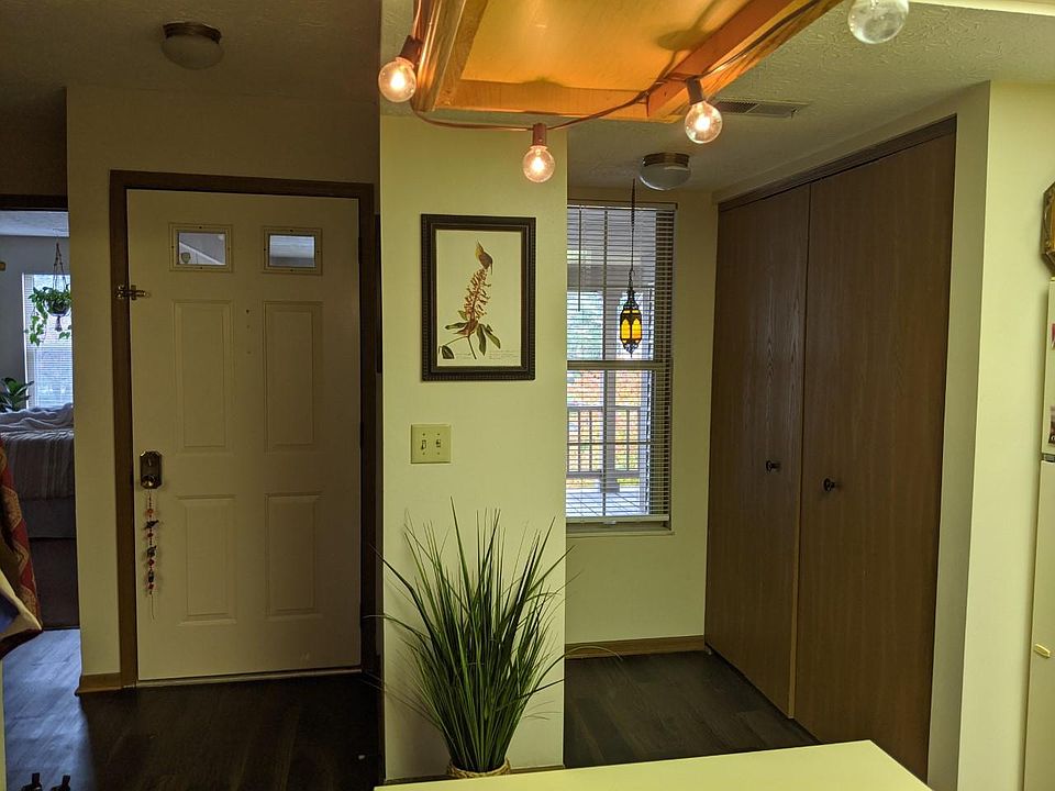 1st image of 6418 Reflections Dr APT B