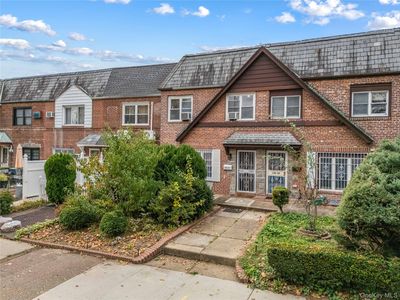 14850 60th Avenue, Flushing, NY, 11355