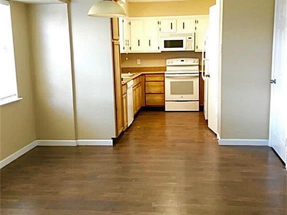 5th image of 16602 Hibiscus Ln