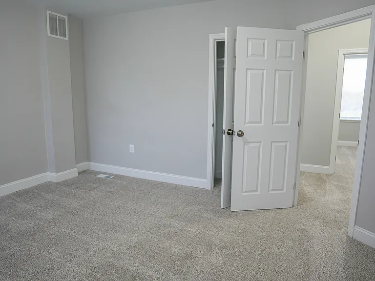2942 Edmondson Ave — Photo 9