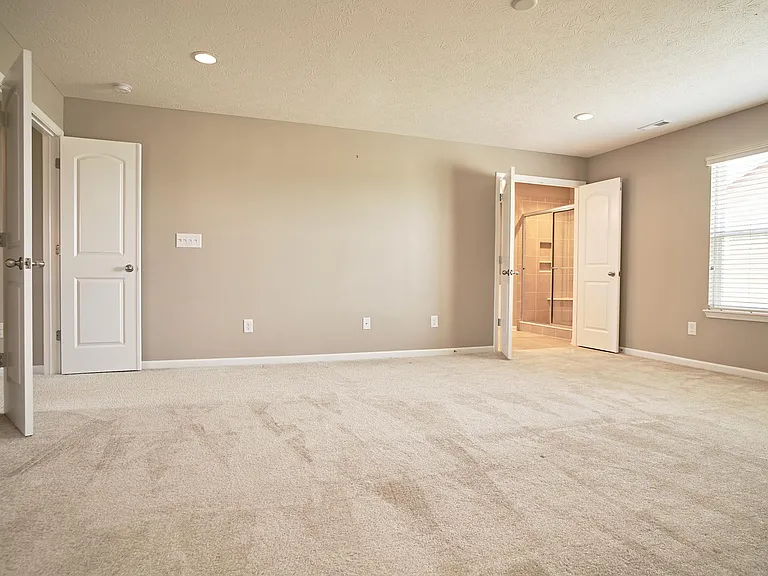 8709 Rowling Way — Photo 31