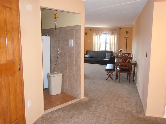 4th image of 145 Valentine Ln