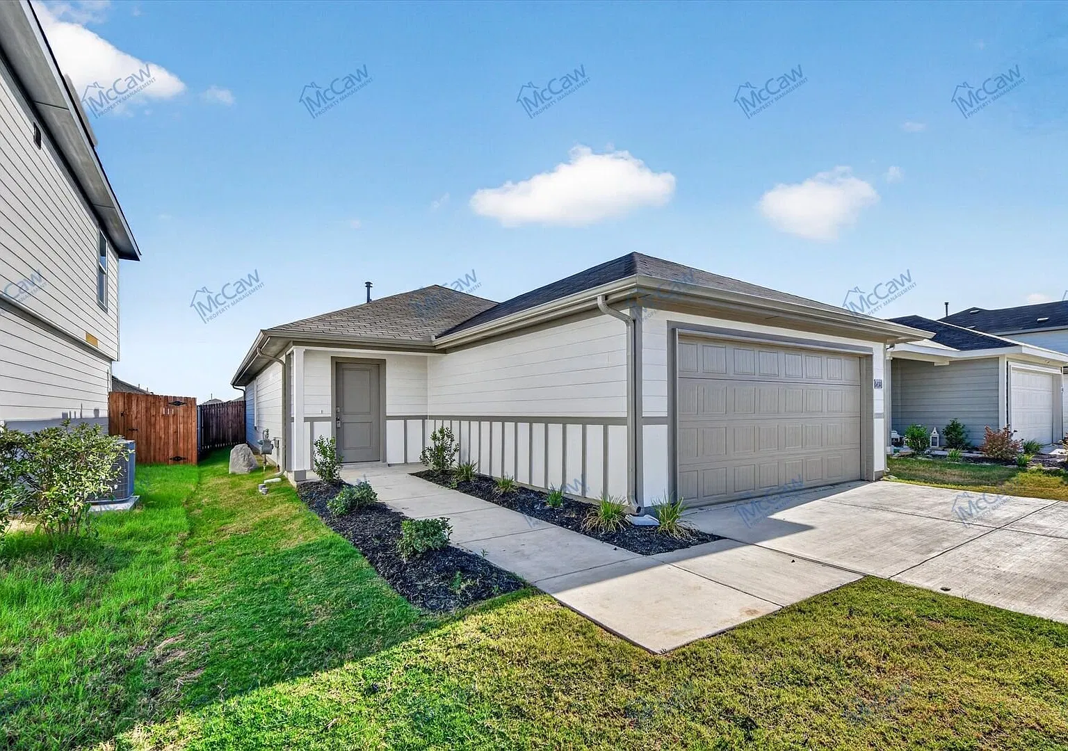 Brand New Home - Immediate Move-In — Photo 3