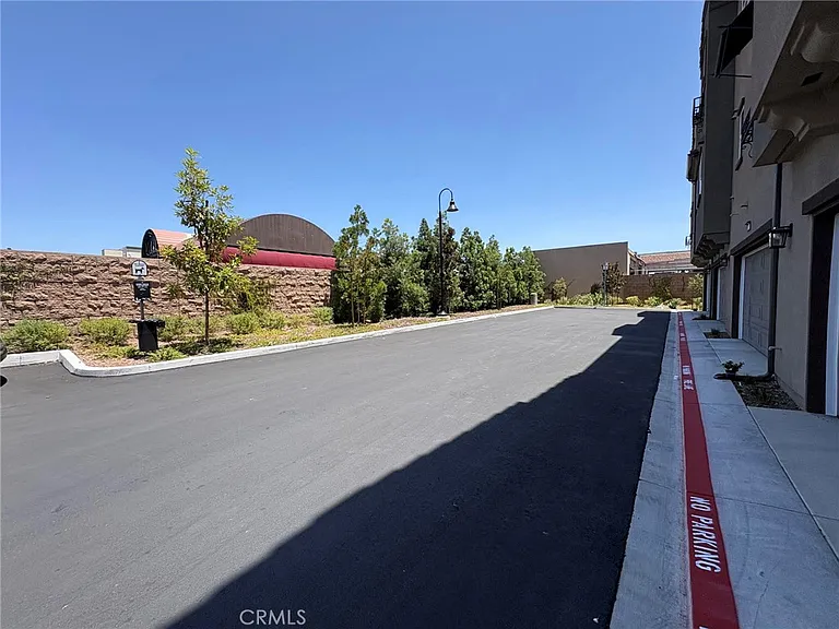2211 W Orange Ave #21 — Photo 47