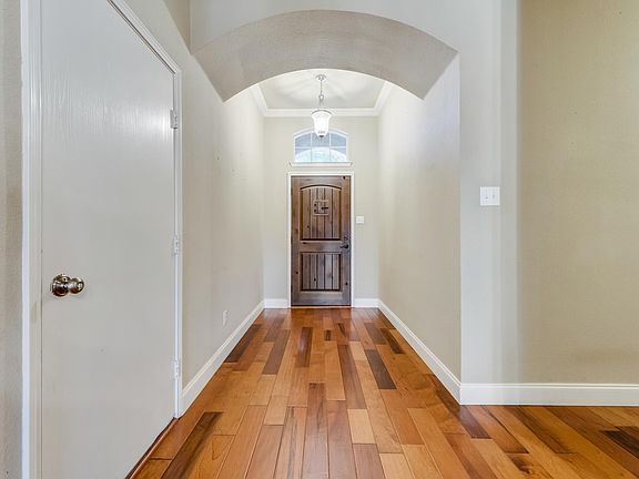 3rd image of 15417 Landing Creek Ln