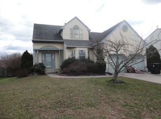 76 Springcress Dr, Delran, NJ 08075