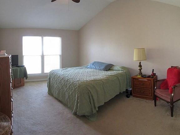 5th image of 4121 Miner Dr