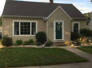 2321 N Superior St, Appleton, WI 54911