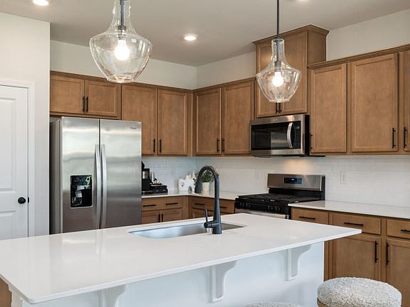 Large Kitchen with Island