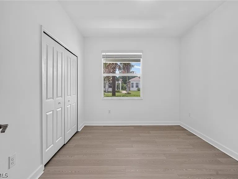 9156 Leatherwood Loop — Photo 16