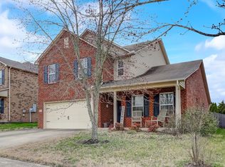 1004 Patmore Ln, Hendersonville, TN 37075