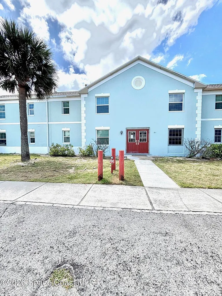 1 bed, 705 sqft, $1,400 — Photo 1