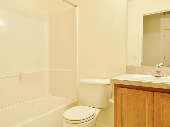 19 Marina Drive image 20 of 23