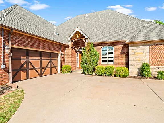 4th image of 12300 Maiden Ln