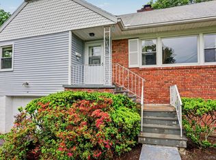 24 Bradford Avenue, Harrison, NY 10528