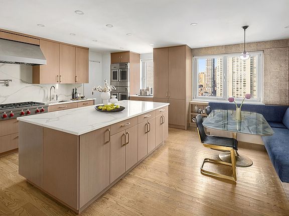 5th image of 180 E End Ave APT 20-E